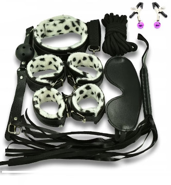  Guilty Toys BDSM készlet 8 db-os / ocelot-fekete Crazy moments