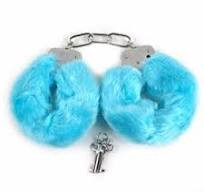 Fur Love cuffs  plüss bilincs kék színben