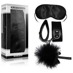   Lovetoy Deluxe Bondage Kit - BDSM szett - szemmaszk + cirógató + bilincs (fekete)
